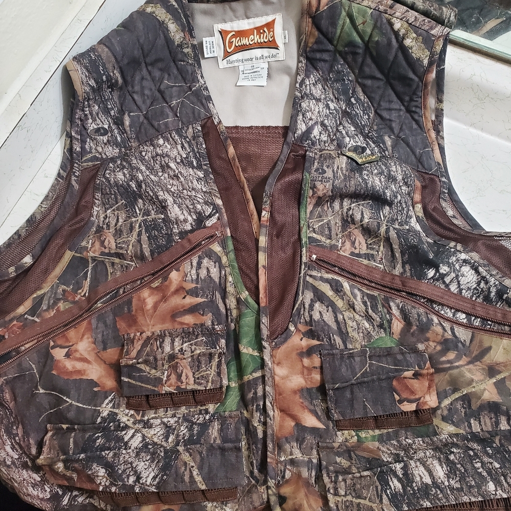 Gamehide Camo hunting Vest XL